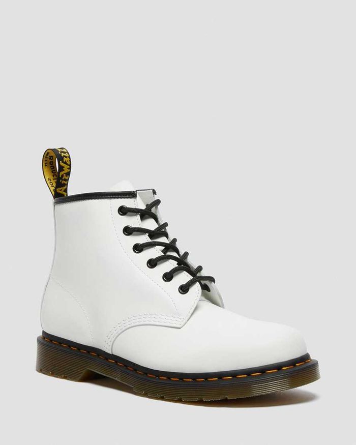 Dr Martens Vintersko Dame Hvite 101 Yellow Stitch Smooth Læder 0652RJUTI